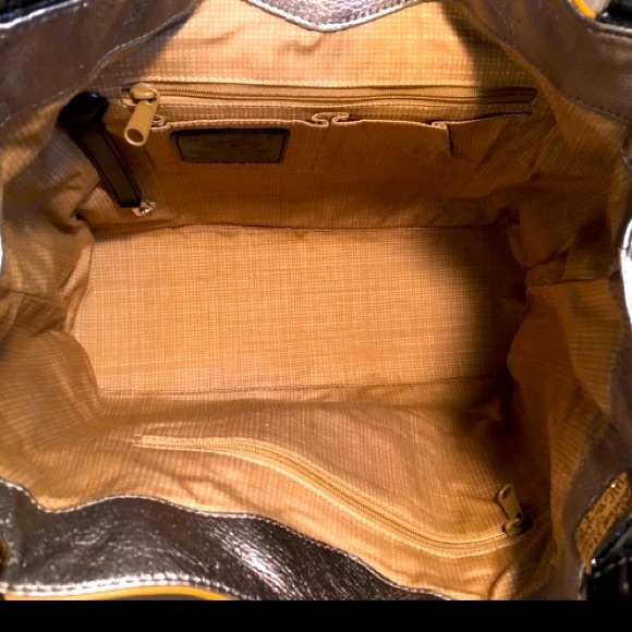 New Brighton Bag Leather Caramel Zebra Silver Hardware Shoulder w/box - Picture 6 of 15